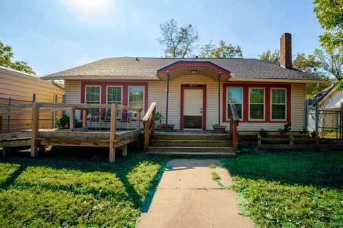 820 E Palestine St, Mexia, TX, 76667-2946 | Card Image