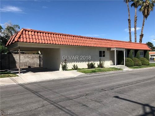 1850 Center St, Las Vegas, NV, 89106-3910 | Card Image