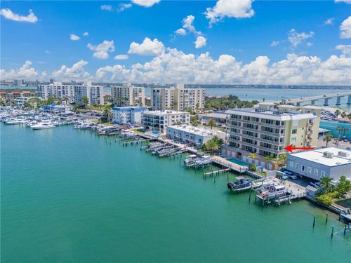 unit-301-706 Bayway Blvd, Clearwater, FL, 33767-2607 | Card Image