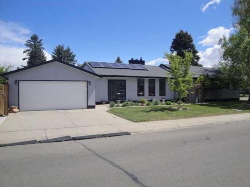1611 24 St S, Lethbridge, AB, T1K2M2 | Card Image
