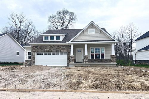 2680 Stockdale Farms Dr, Delaware, OH, 43015-4720 | Card Image