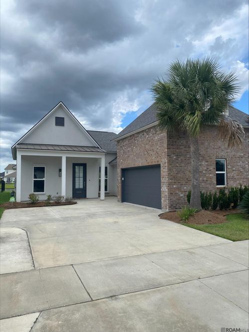 3031 Canewood Ln, Baton Rouge, LA, 70810-8454 | Card Image