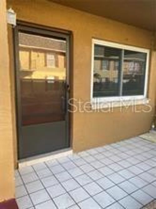 b-927 W Oak Ridge Road, ORLANDO, FL, 32809 | Card Image