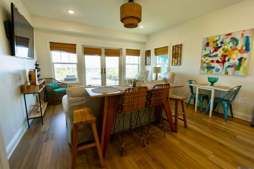 ru38-120 Carmen Carmen Ln, Grand Isle, LA, 70358-9641 | Card Image