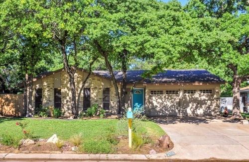 2808 Bent Tree Ln, Arlington, TX, 76016-1614 | Card Image