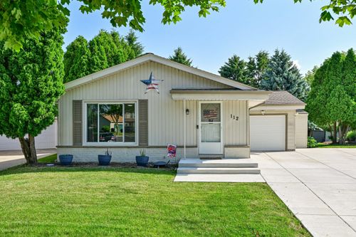112 W Goldleaf Ave, Milwaukee, WI, 53207-6267 | Card Image