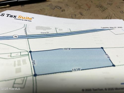 13241 Highland Rd, Laurinburg, NC, 28352-6323 | Card Image