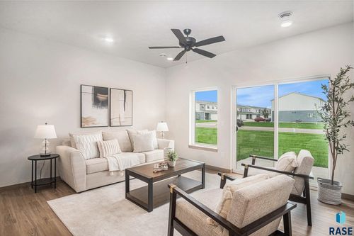 5714 E Avett Pl, Sioux Falls, SD, 57108-3485 | Card Image