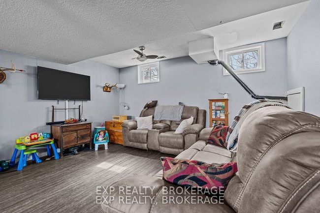 701 Highway 95 N/A, House other with 3 bedrooms, 2 bathrooms and 8 parking in Frontenac Islands ON | Image 27