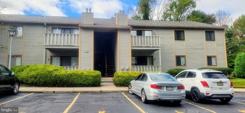 108 Woodhollow Dr, MARLTON, NJ, 08053-1042 | Card Image
