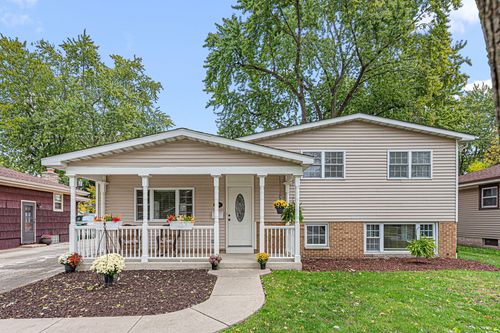 8035 Kooy Dr, Munster, IN, 46321-1342 | Card Image