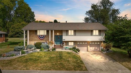 4508 Rean Meadow Dr, Kettering, OH, 45440-1922 | Card Image