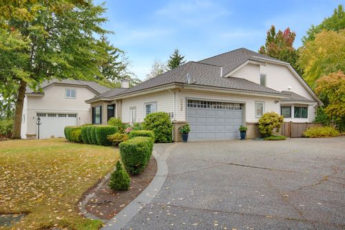 5226 222 St, Langley, BC, V2Y1L5 | Card Image