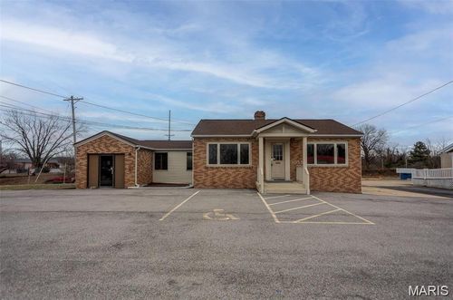 3055 Godfrey Rd, Godfrey, IL, 62035-1808 | Card Image