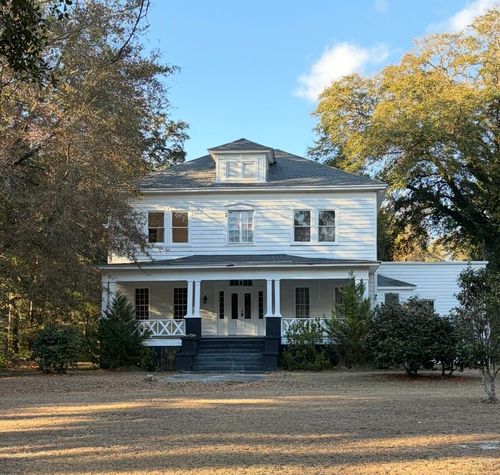 1217 Wichman St, Walterboro, SC, 29488-3147 | Card Image