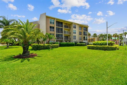 unit-101-845 Benjamin Franklin Dr, SARASOTA, FL, 34236-2121 | Card Image