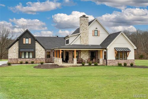 105 Lonesome Dove Way, Foristell, MO, 63348-5701 | Card Image