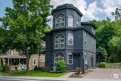 10918 Nys Route 9n, Keene, NY, 12942-1732 | Card Image