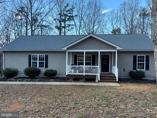 93 Evergreens Dr, LOUISA, VA, 23093-5037 | Card Image