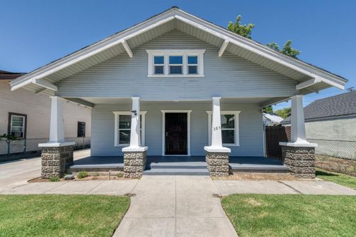 385 N Park, Fresno, CA, 93701 | Card Image