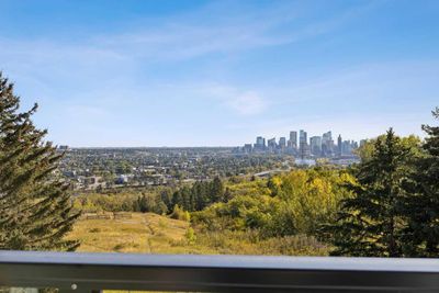 304 - 516 Cedar Cres Sw, Condo with 2 bedrooms, 1 bathrooms and 1 parking in Calgary AB | Image 1