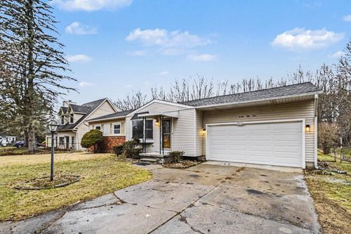 2054 Raby Rd, Haslett, MI, 48840-8603 | Card Image