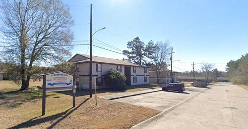 200 Senior Citizen Dr, DeRidder, LA, 70634-8994 | Card Image