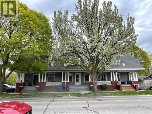 176 Thames St, Chatham, ON, N7L2Y8 | Card Image