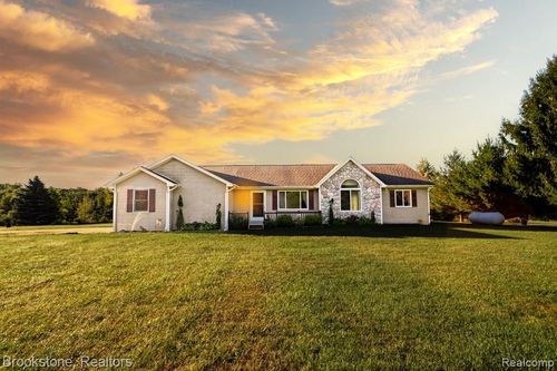 2168 Gravel Creek Rd, North Branch, MI, 48461-8419 | Card Image