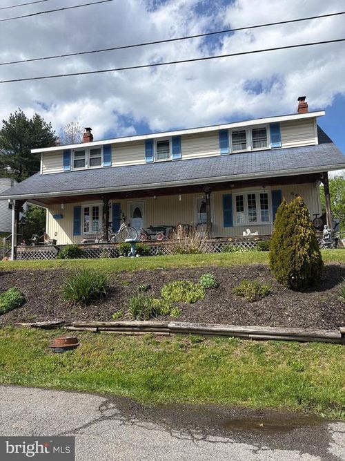 132 Washington St, HANCOCK, MD, 21750-1128 | Card Image