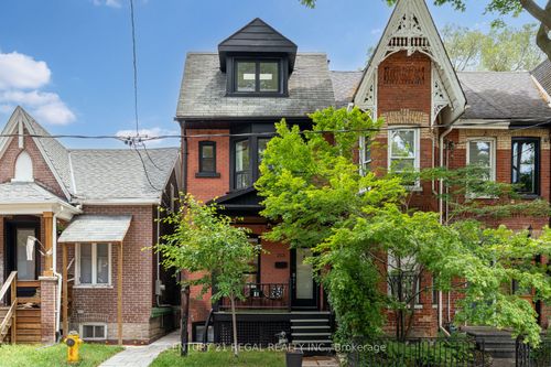 213 Boulton Ave, Toronto, ON, M4M2J8 | Card Image
