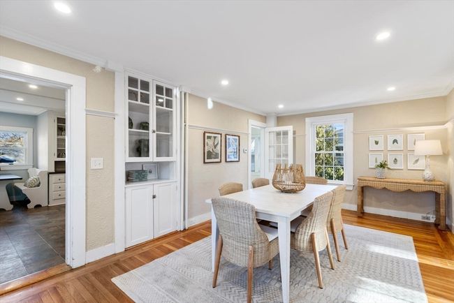 97 Mount Pleasant Ave, House other with 2 bedrooms, 2 bathrooms and 3 parking in Gloucester MA | Image 9