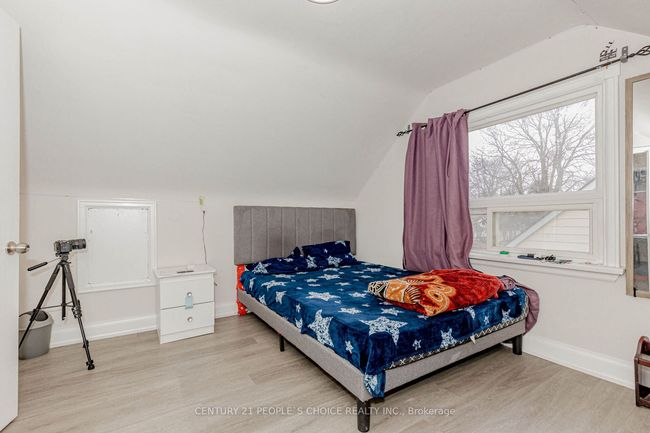 22 Rogers Rd, House other with 4 bedrooms, 2 bathrooms and 4 parking in Brampton ON | Image 29