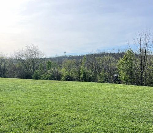 100 Summit Dr, Covington, KY, 41015-1534 | Card Image
