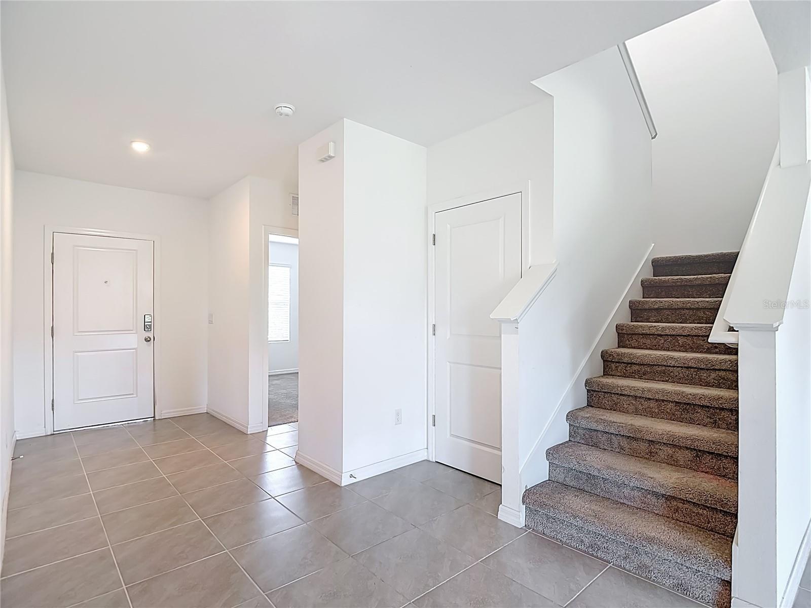 Residential in ZEPHYRHILLS 3