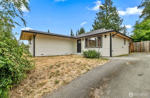 20213 60th Ave W, Lynnwood, WA, 98036-6208 | Card Image