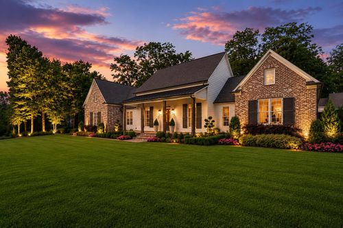 240 Burrows Rd, Collierville, TN, 38017-2223 | Card Image
