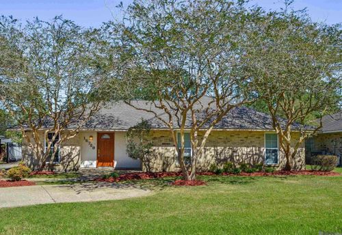 15729 Treasurer Ave, Baton Rouge, LA, 70817-5530 | Card Image
