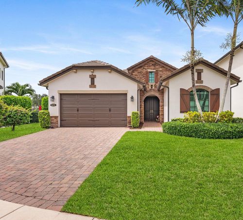 8259 Grand Prix Ln, Boynton Beach, FL, 33472-2704 | Card Image