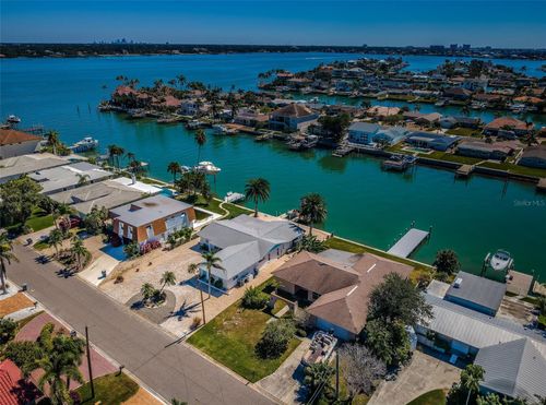 755 Capri Blvd, TREASURE ISLAND, FL, 33706-1039 | Card Image