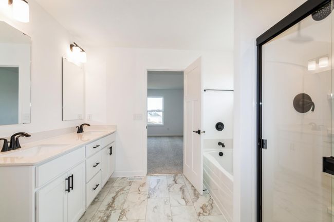 (Photo of inventory home, actual finishes may vary) | Image 8