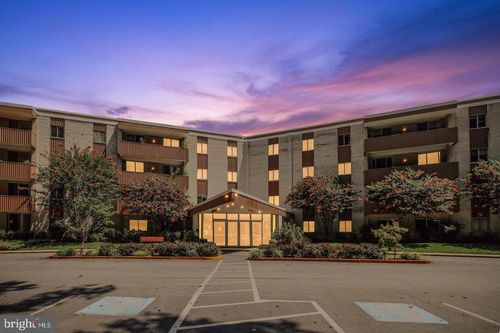 apt-a417-7505 Democracy Blvd, BETHESDA, MD, 20817-1288 | Card Image