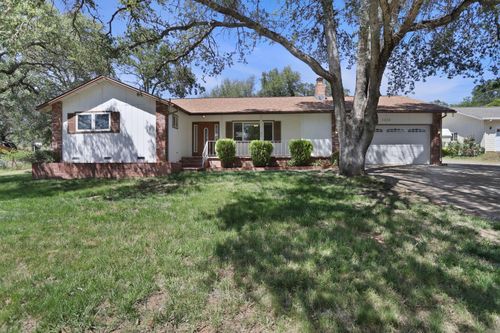1439 Calaveritas Road, San Andreas, CA, 95249 | Card Image