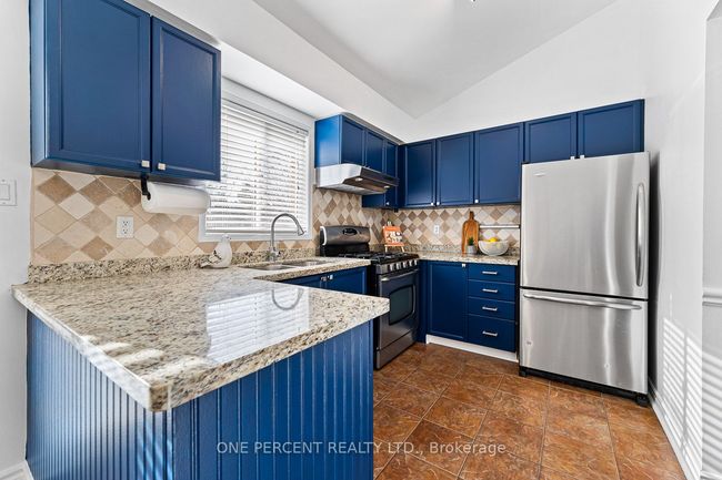 15 Sunshade Pl, House other with 3 bedrooms, 2 bathrooms and 4 parking in Brampton ON | Image 13