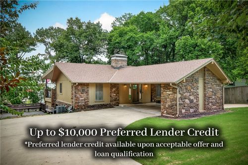 426 N Oliver Ave, Fayetteville, AR, 72701-3931 | Card Image