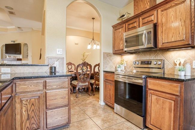 Chef's kitchen ready for entertainment | Image 13