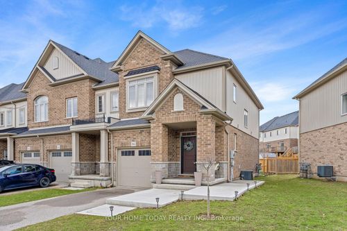 86 Pettitt Dr, Guelph, ON, N1E0M2 | Card Image