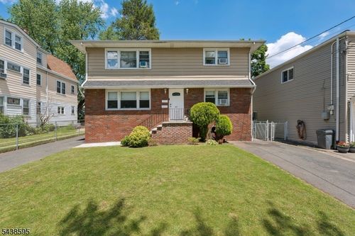 38 Rossiter Ave, Paterson, NJ, 07502-2018 | Card Image