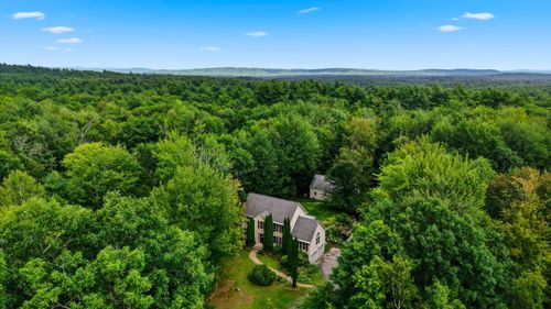 28 Chelsea Ct, Henniker, NH, 03242-3183 | Card Image