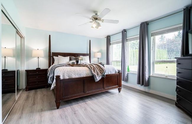 25040 57 Ave, House other with 3 bedrooms, 3 bathrooms and 15 parking in Aldergrove BC | Image 10